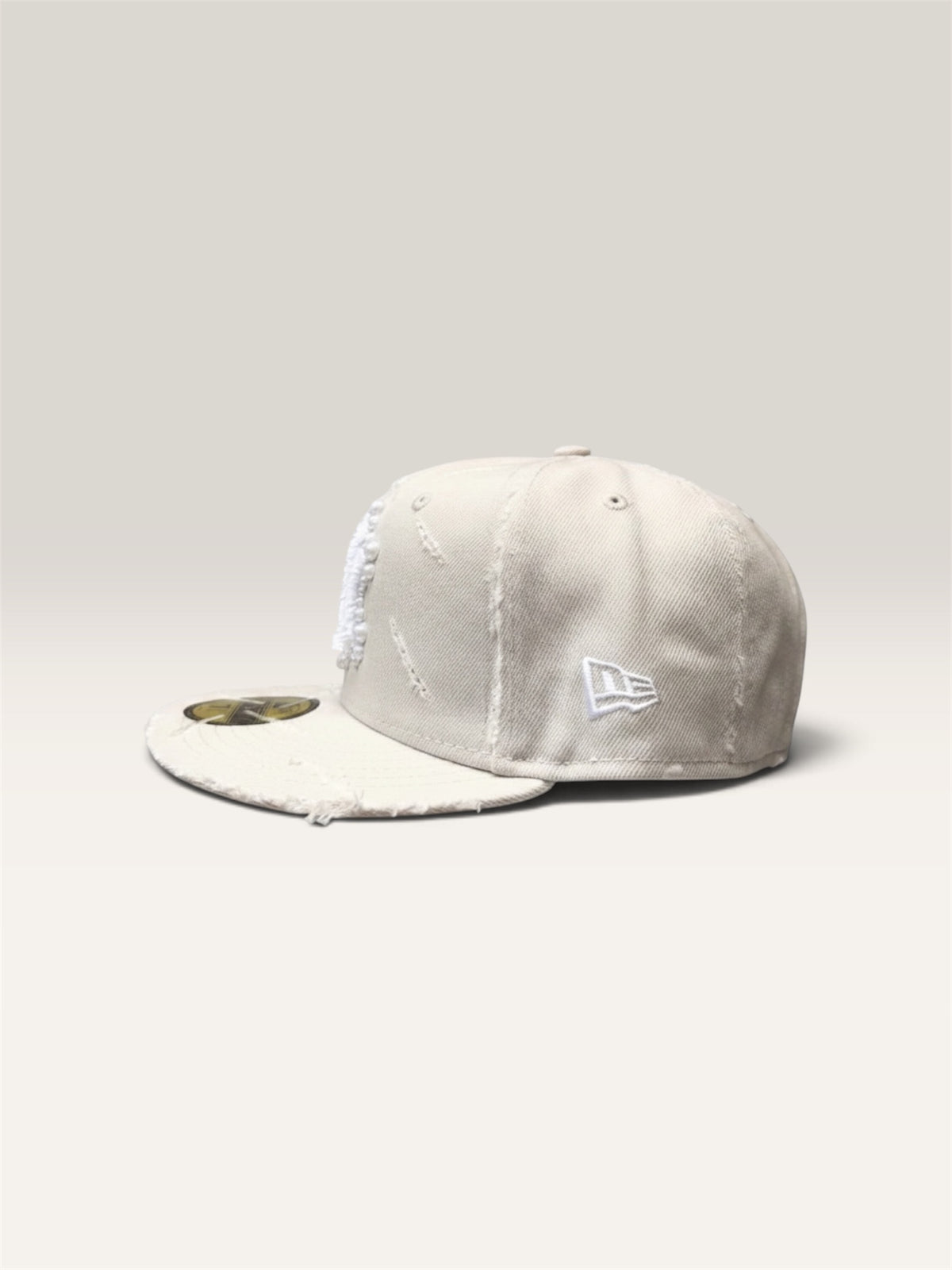 SOSACUSTOMS "Beige Distressed Cap" – Customized New Era Cap